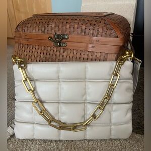 ANTIK KRAFT Puff Quilted Chain Bag Shoulder Crossbody Ivory with Gold Accents